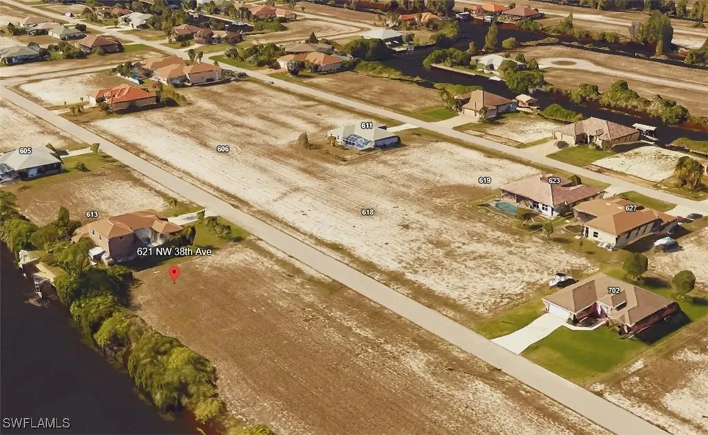 621 NW 38th Avenue Cape Coral FL 33993
