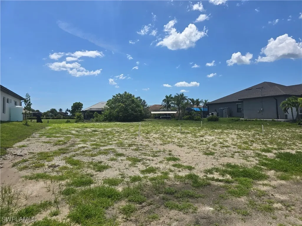 820 NW 39th Avenue Cape Coral FL 33993