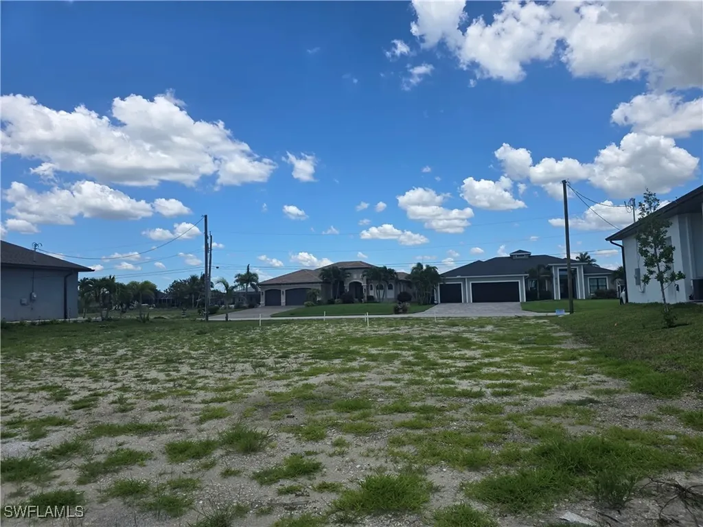 820 NW 39th Avenue Cape Coral FL 33993