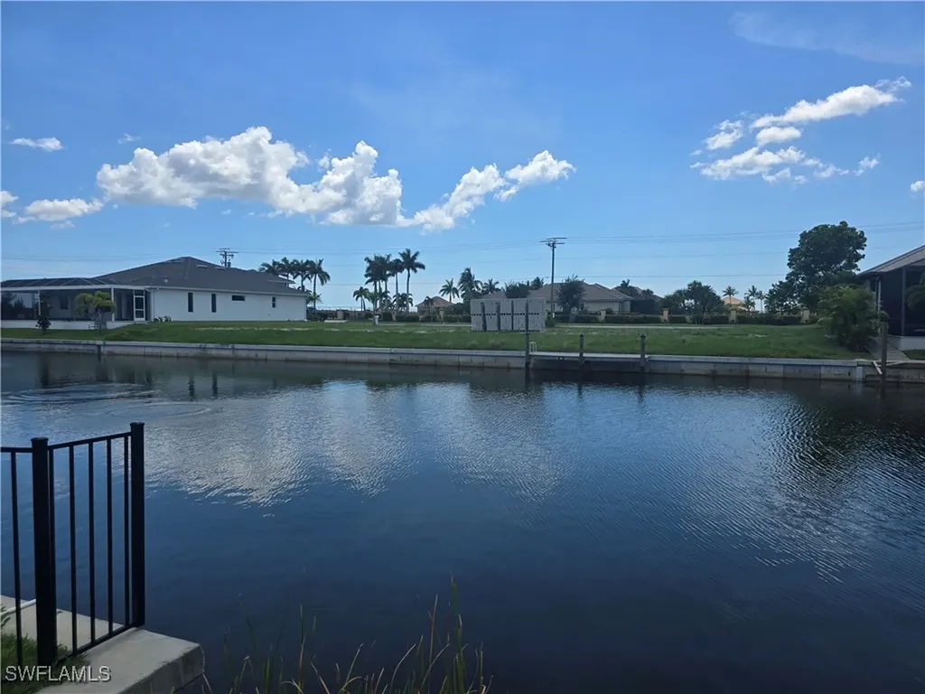 820 NW 39th Avenue Cape Coral FL 33993