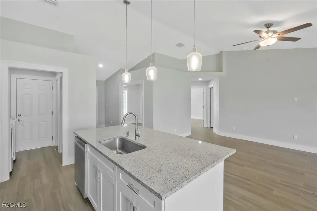 2806 22nd Street W Lehigh Acres FL 33971