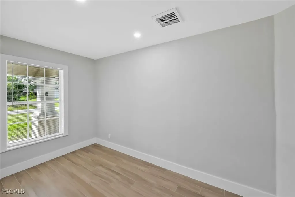 2806 22nd Street W Lehigh Acres FL 33971