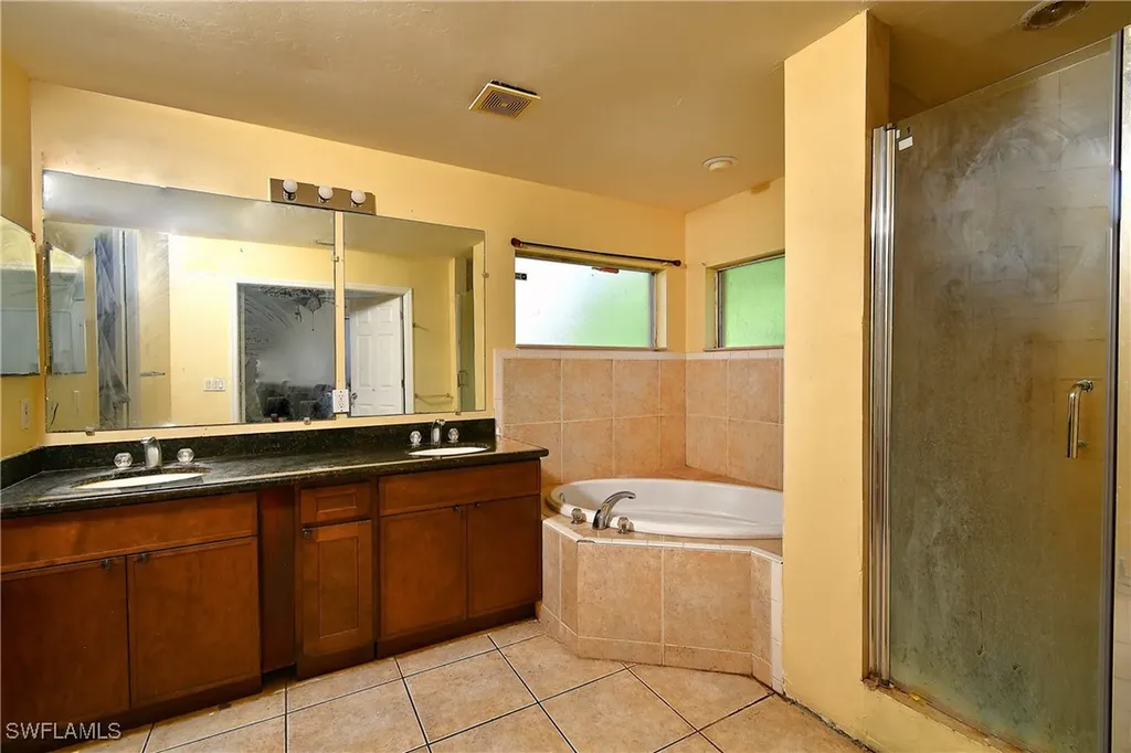 3515 20th Street SW Lehigh Acres FL 33976