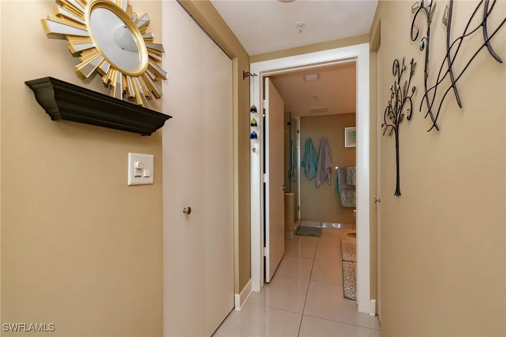 3000 Oasis Grand Boulevard Fort Myers FL 33916