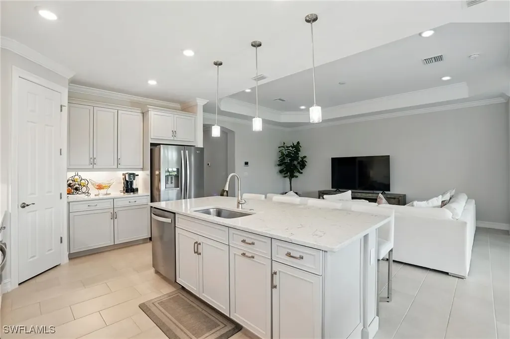28165 Captiva Shell Loop Bonita Springs FL 34135