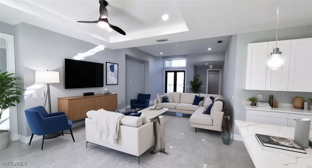 532 41st Avenue NE Naples FL 34120