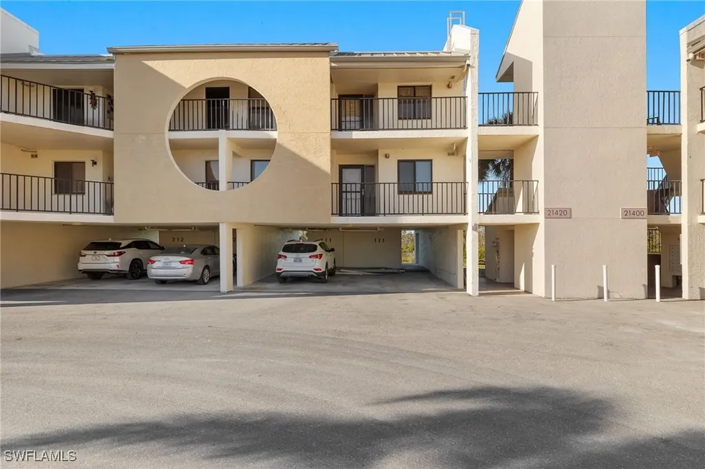 21420 Bay Village Drive Fort Myers Beach FL 33931