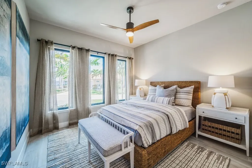 2718 Gleason Parkway Cape Coral FL 33914