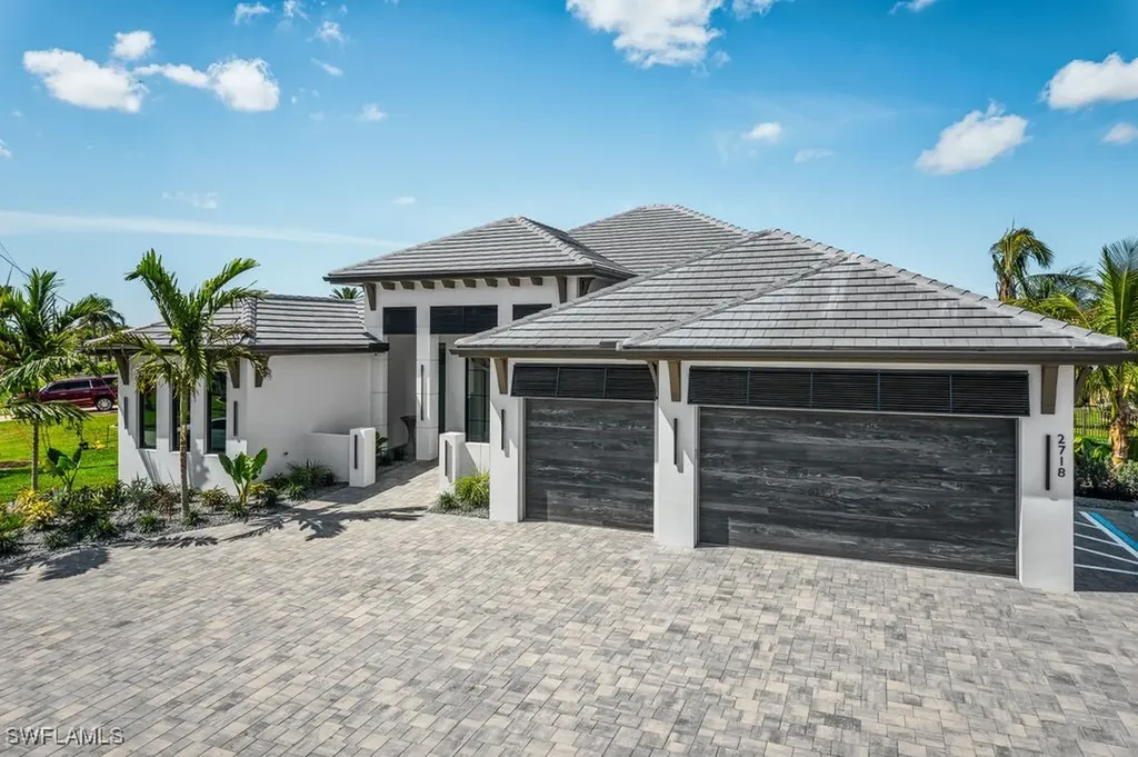 2718 Gleason Parkway Cape Coral FL 33914