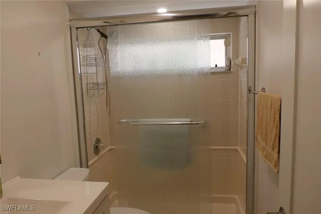 16252 Kelly Woods Drive Fort Myers FL 33908