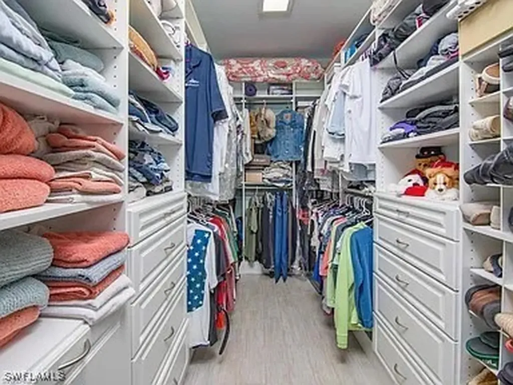 27329 Jolly Roger Lane Bonita Springs FL 34135