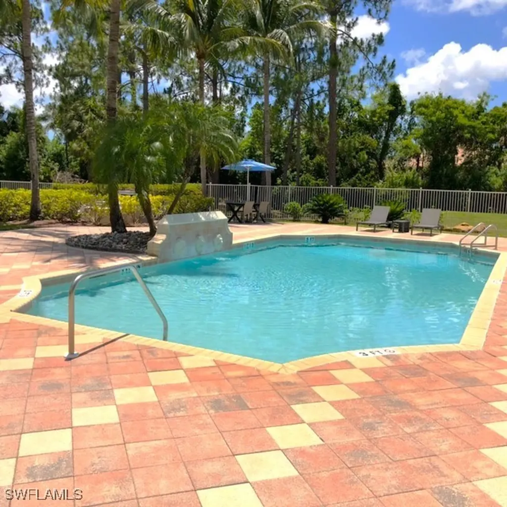 8255 Ibis Club Drive Naples FL 34104