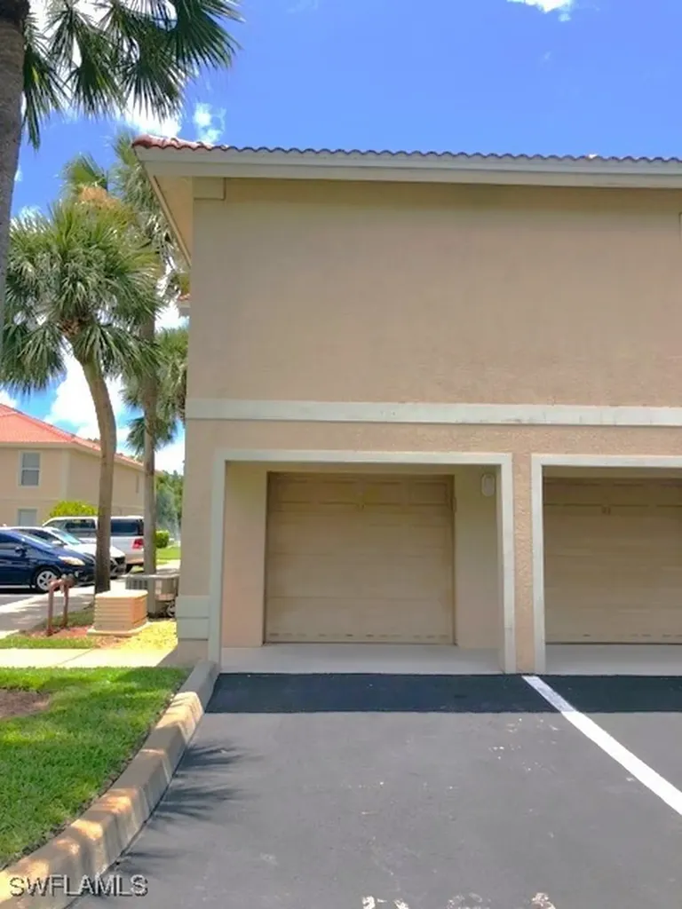 8255 Ibis Club Drive Naples FL 34104