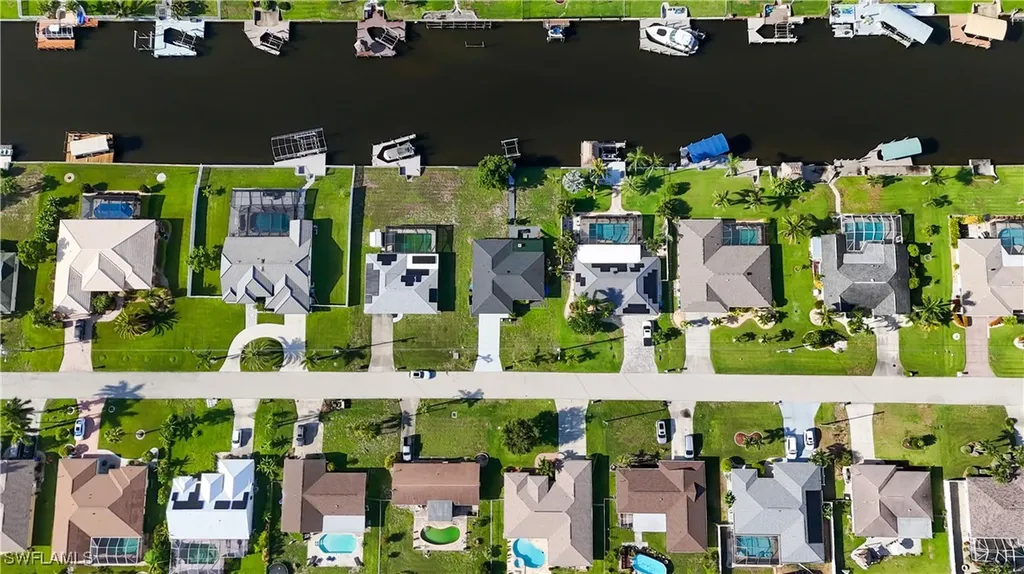 1154 SE 32nd Street Cape Coral FL 33904