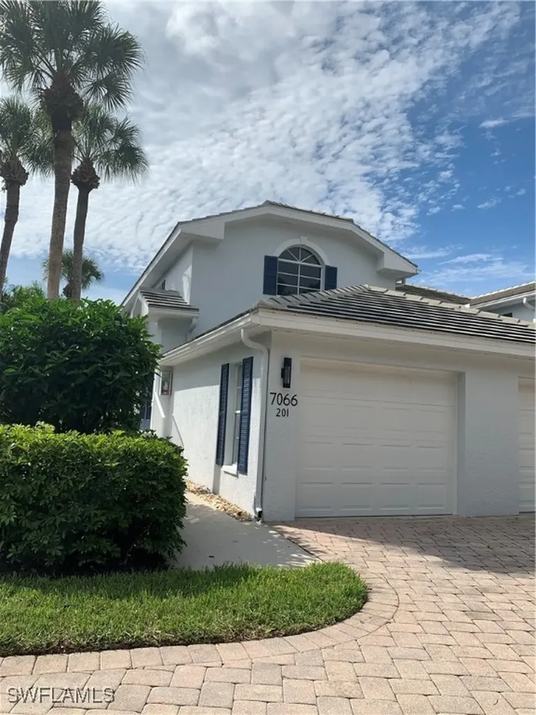 7066 Barrington Circle Naples FL 34108