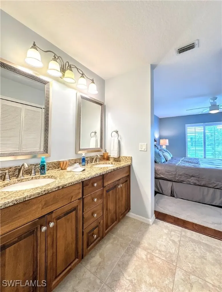 7066 Barrington Circle Naples FL 34108