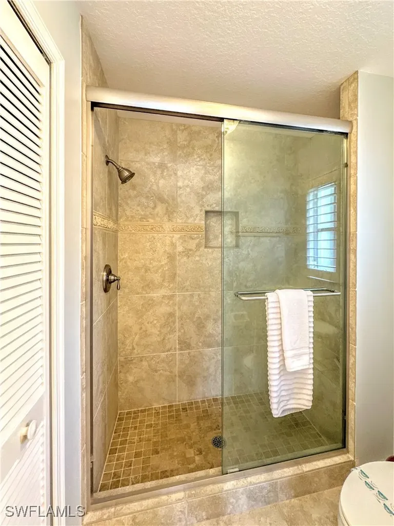 7066 Barrington Circle Naples FL 34108