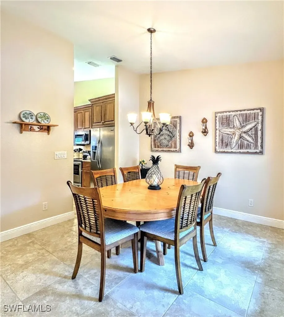 7066 Barrington Circle Naples FL 34108