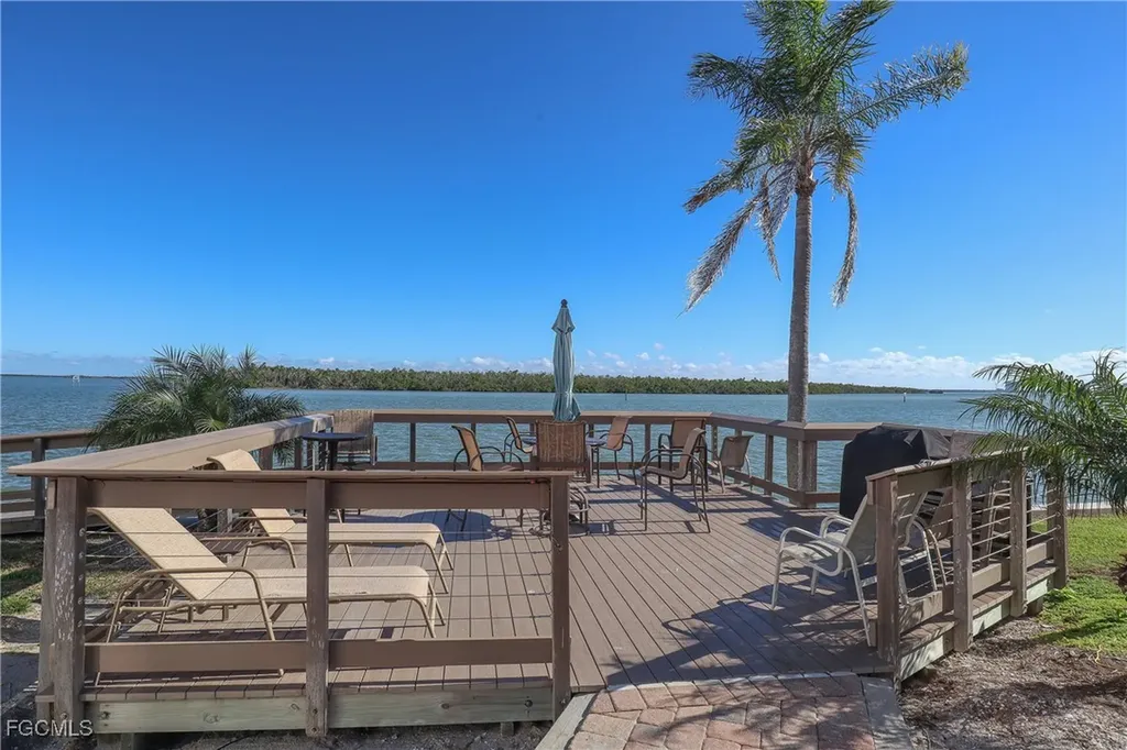 4265 Bay Beach Lane Fort Myers Beach FL 33931