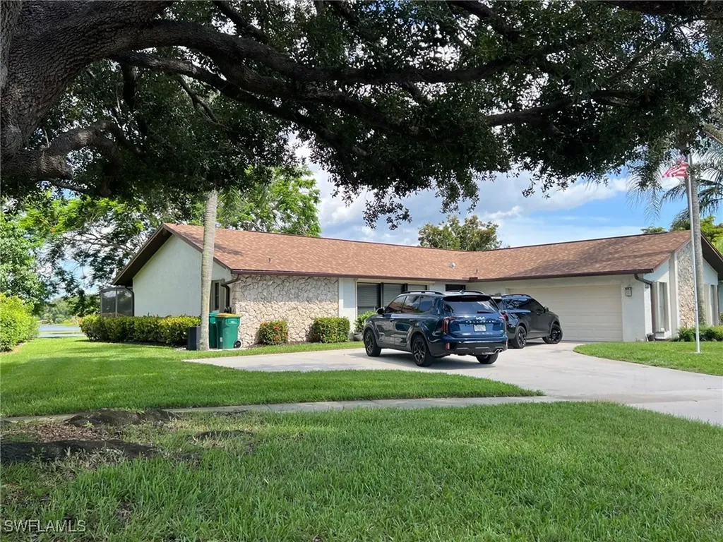 1450 Nottingham Drive Naples FL 34109