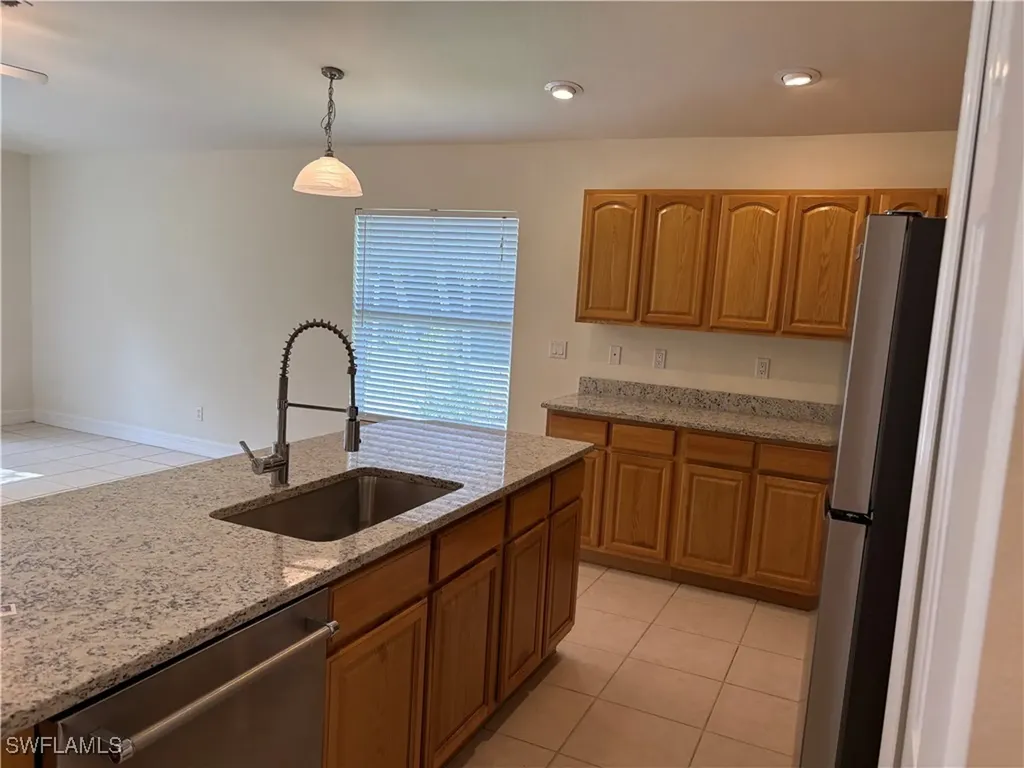 4113 SW Santa Barbara Place Cape Coral FL 33914