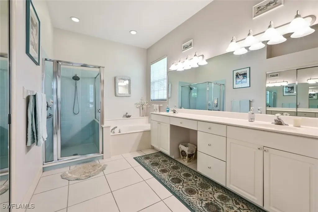 2259 Island Cove Circle Naples FL 34109