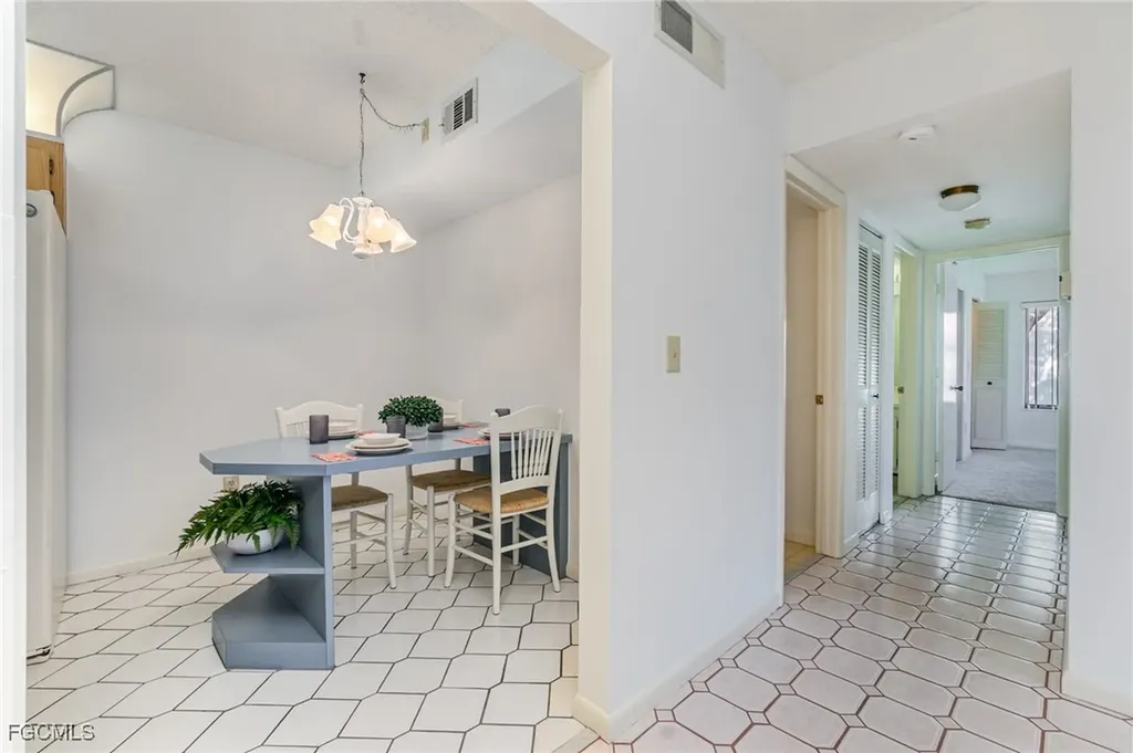 9950 Sailview Court Fort Myers FL 33905