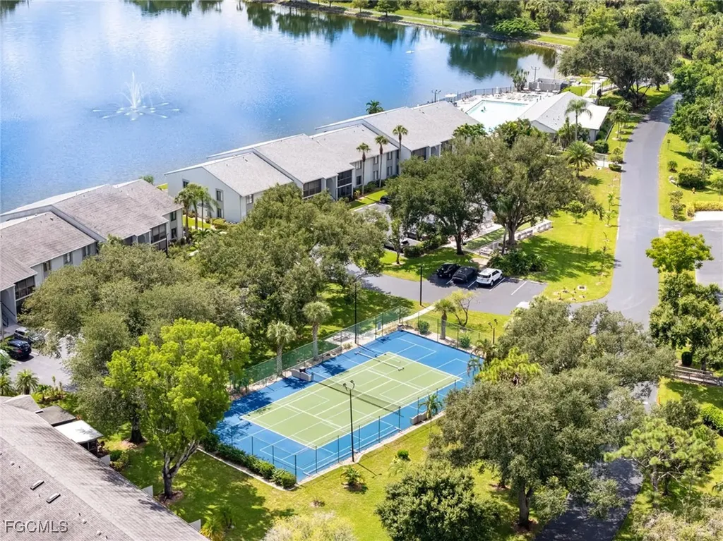 9950 Sailview Court Fort Myers FL 33905