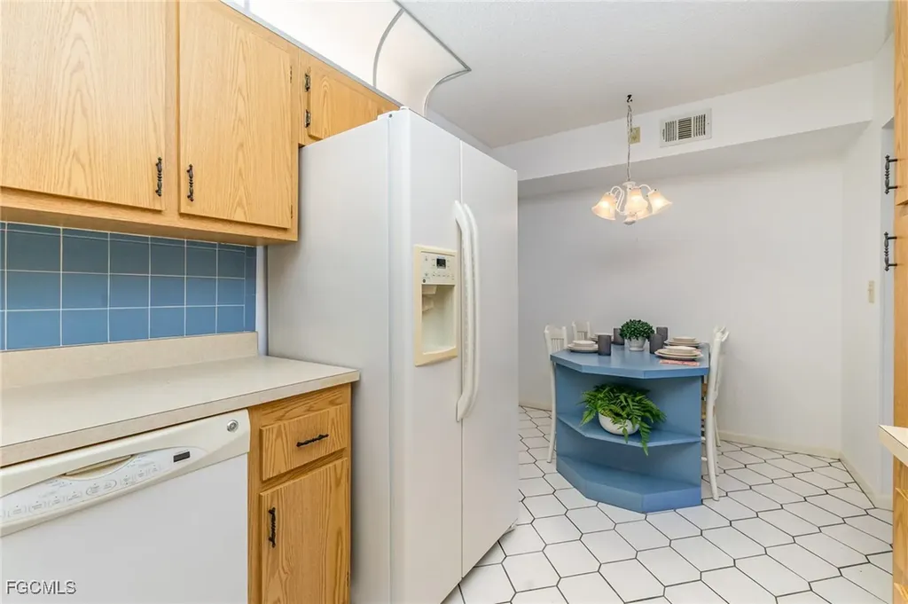 9950 Sailview Court Fort Myers FL 33905