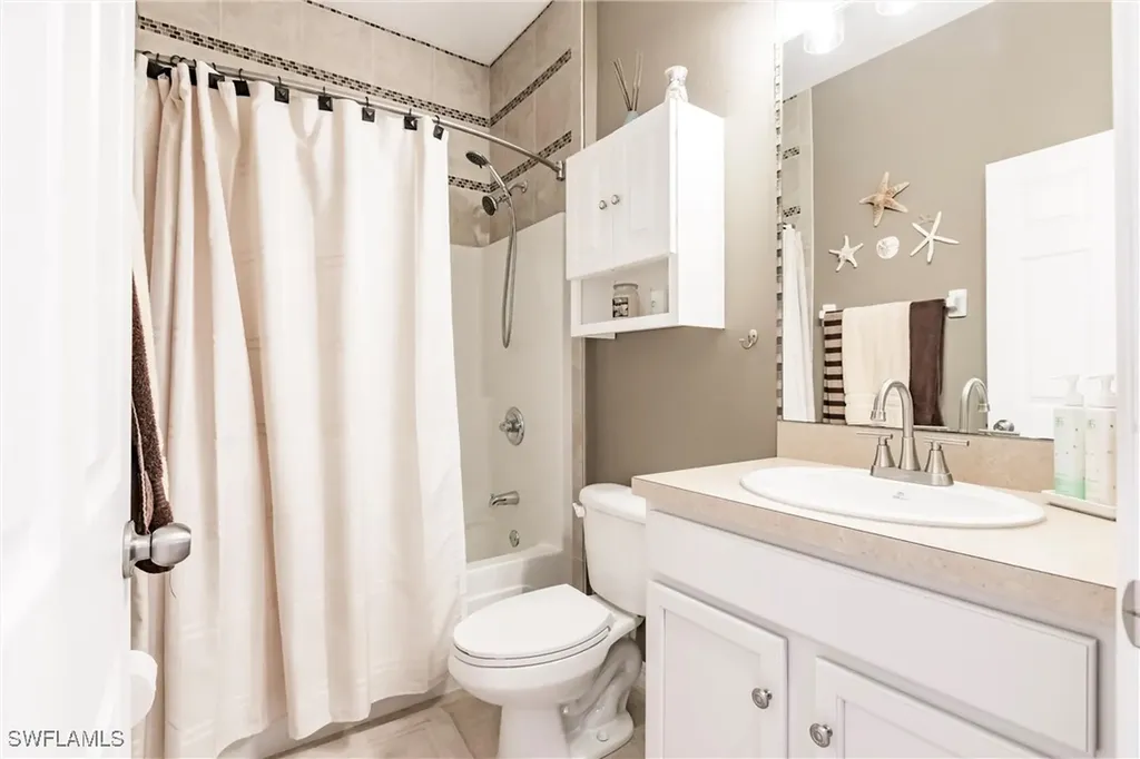 3260 Magnolia Landing Lane North Fort Myers FL 33917