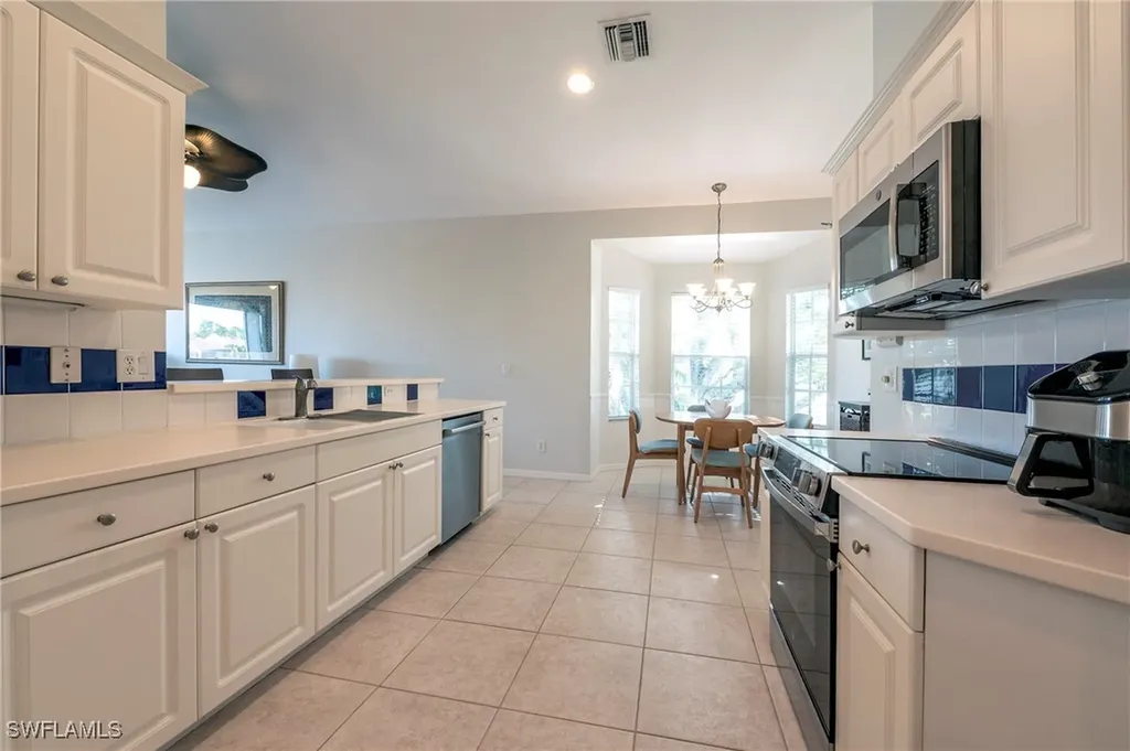 6325 Wilshire Pines Circle Naples FL 34109