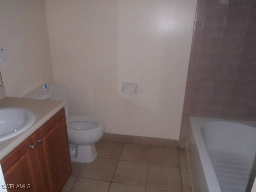 8331 Bernwood Cove Loop Fort Myers FL 33966