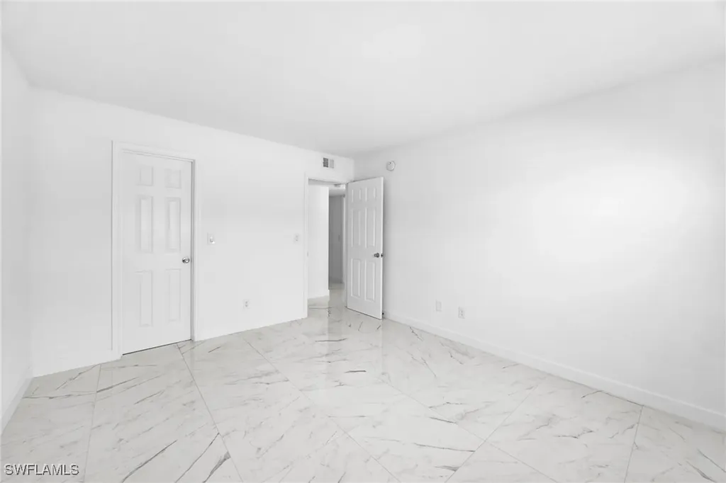 601 Periwinkle Way Sanibel FL 33957