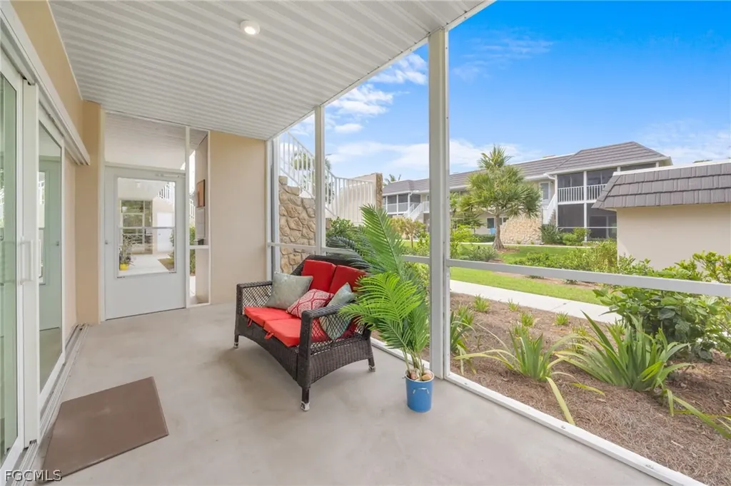 601 Periwinkle Way Sanibel FL 33957