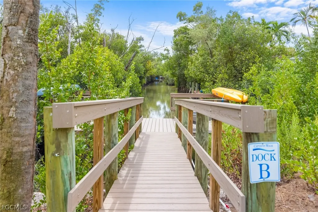 601 Periwinkle Way Sanibel FL 33957