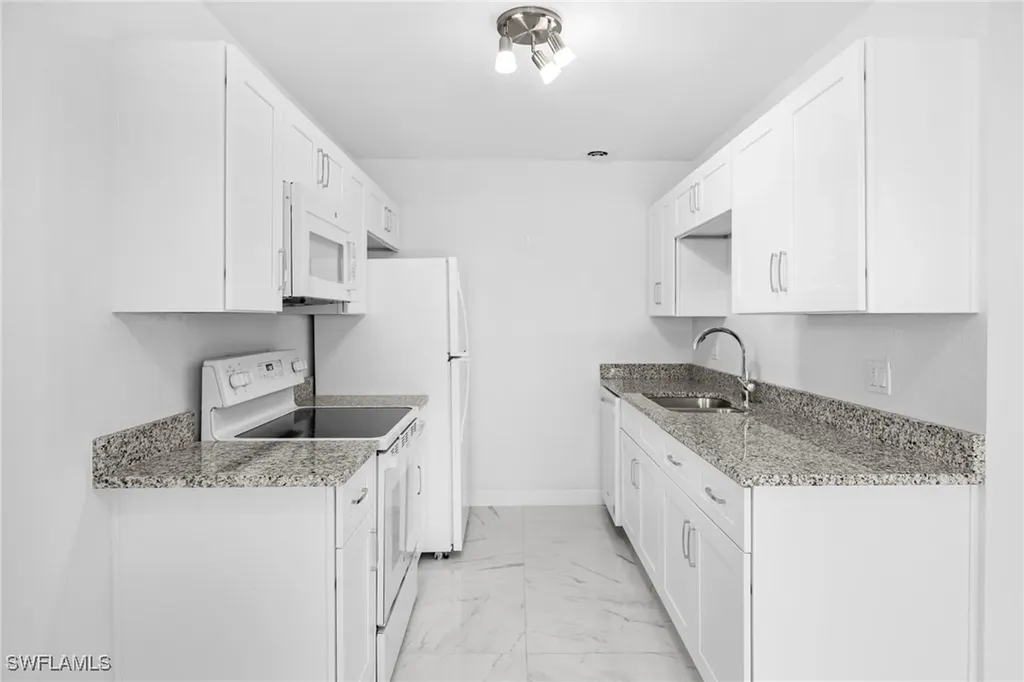 601 Periwinkle Way Sanibel FL 33957