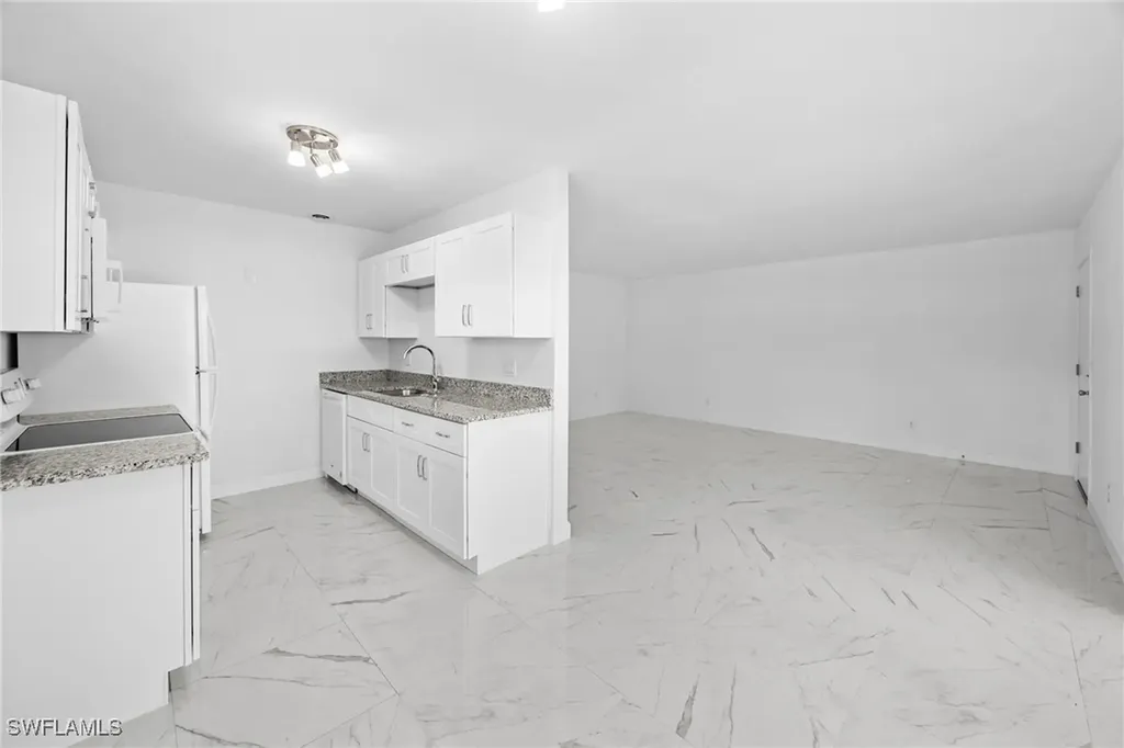 601 Periwinkle Way Sanibel FL 33957