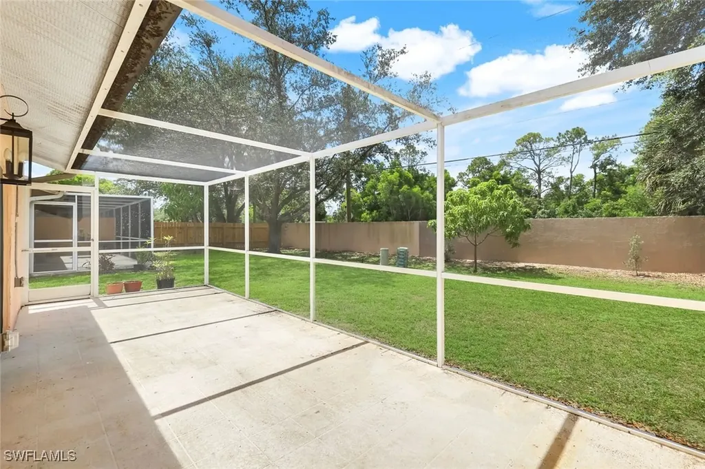 12329 Londonderry Lane Bonita Springs FL 34135