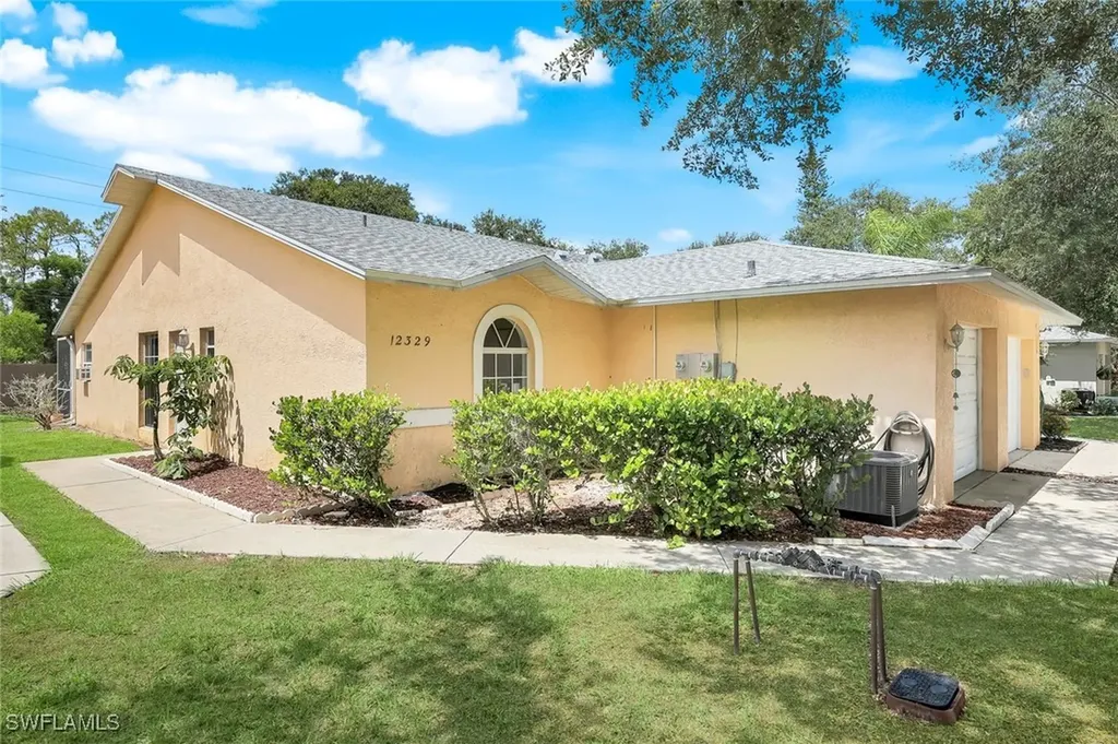 12329 Londonderry Lane Bonita Springs FL 34135