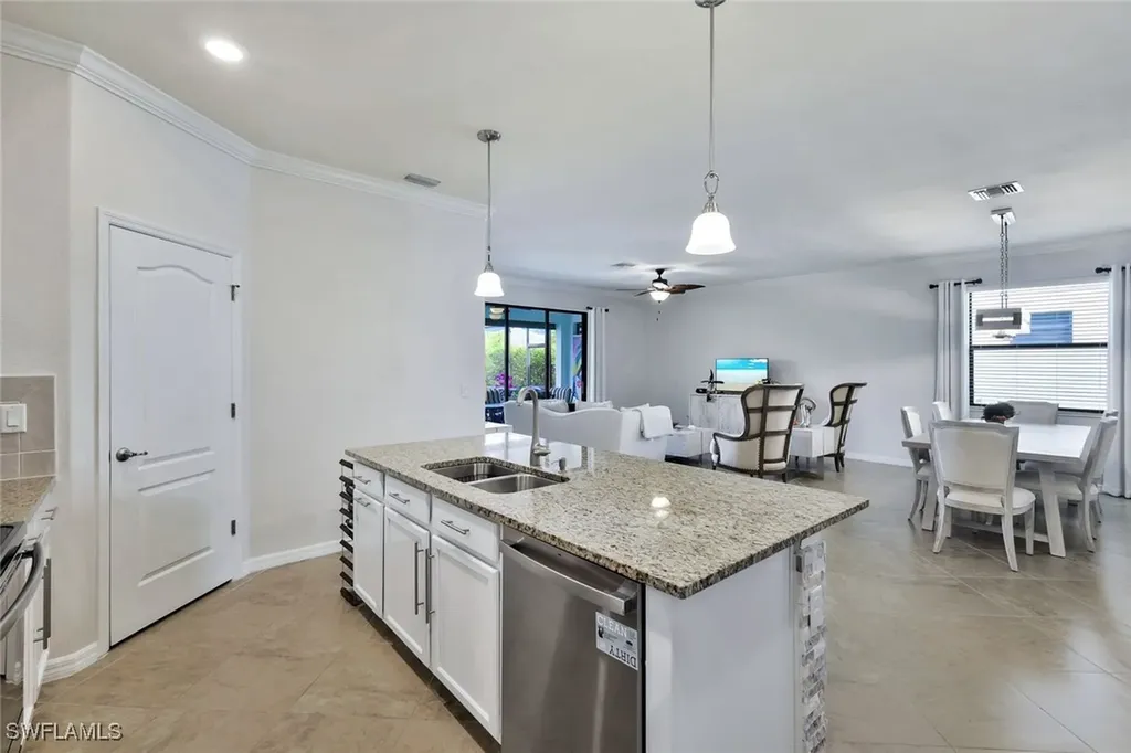 9207 Shadow Oak Lane Naples FL 34120