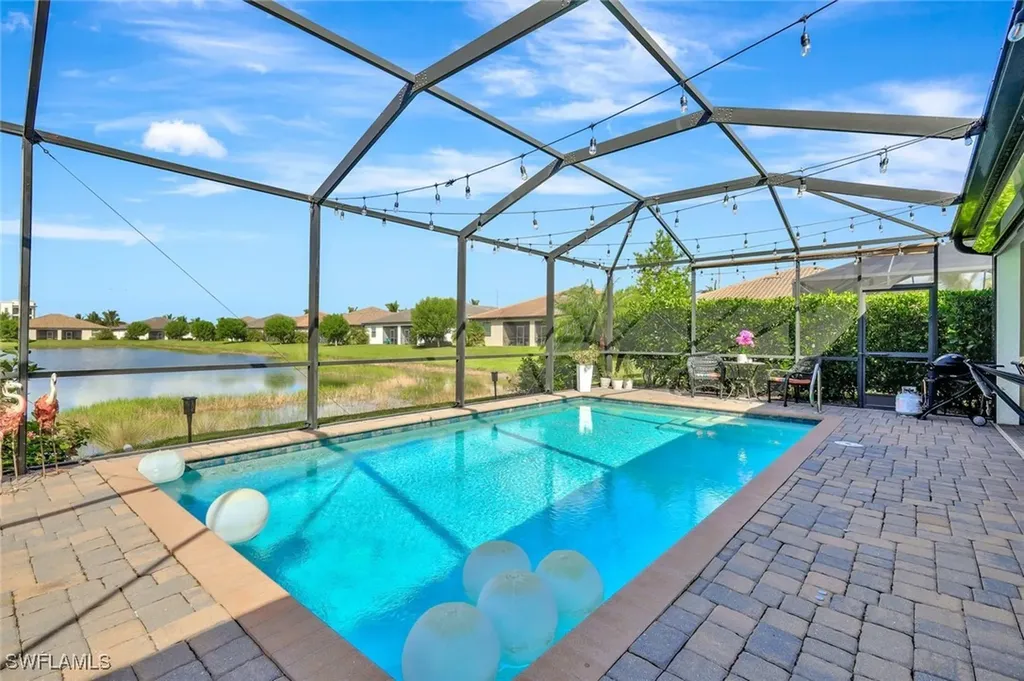 9207 Shadow Oak Lane Naples FL 34120