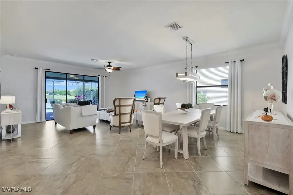 9207 Shadow Oak Lane Naples FL 34120