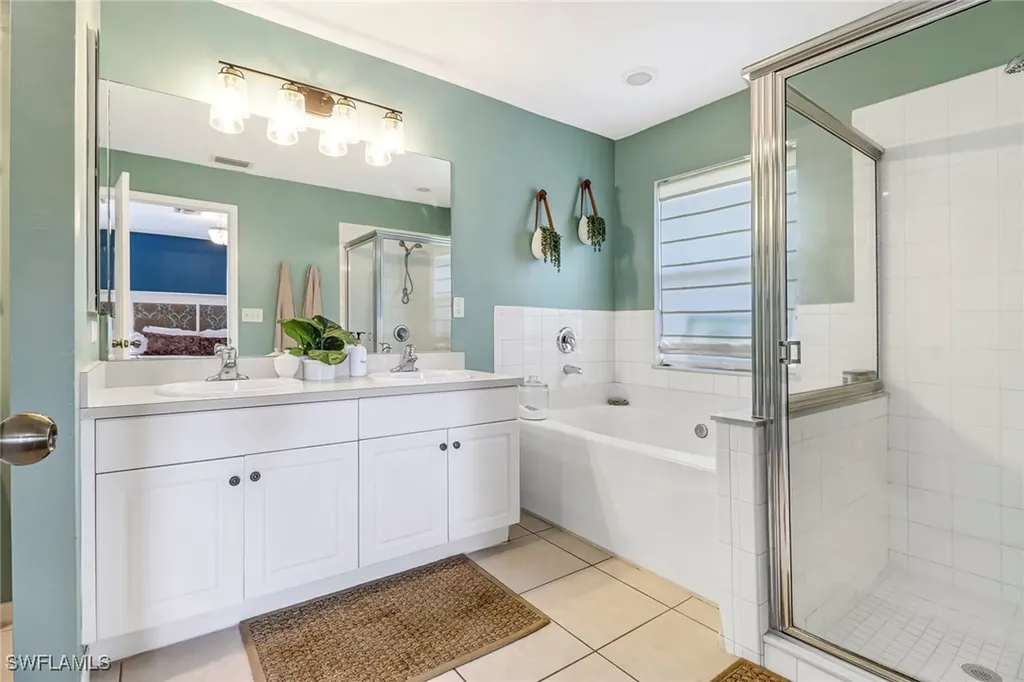 6104 Holt Court Fort Myers FL 33905