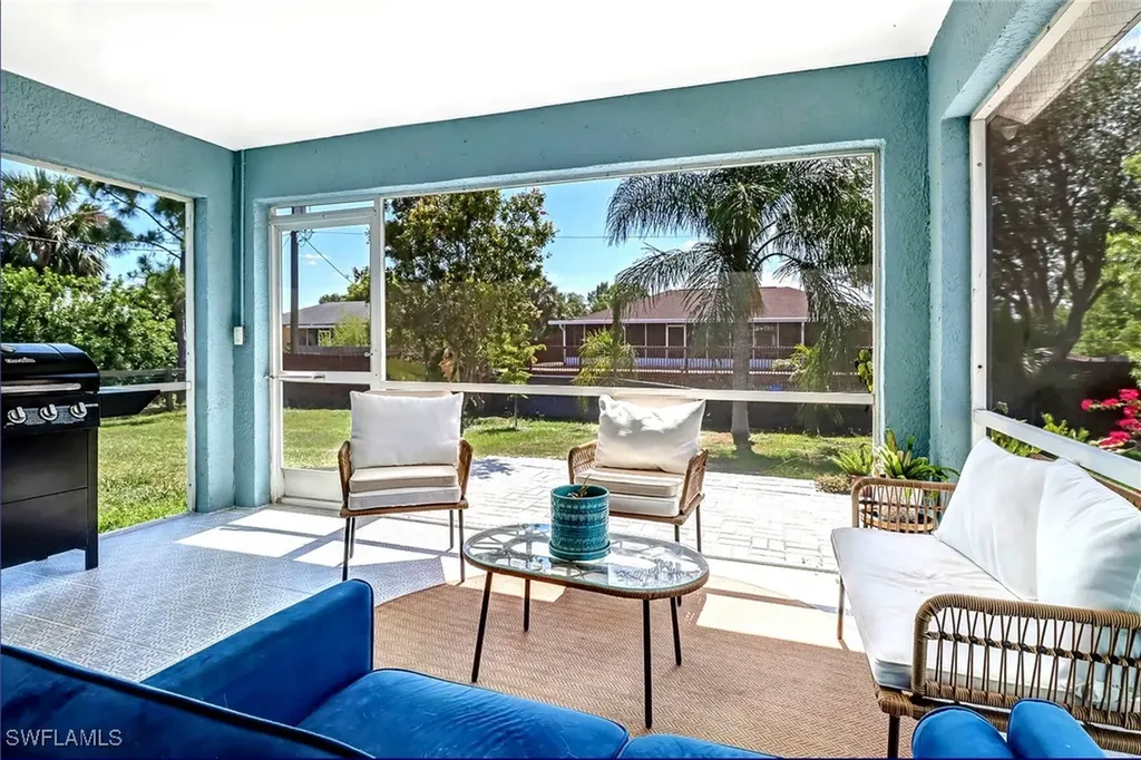 6104 Holt Court Fort Myers FL 33905