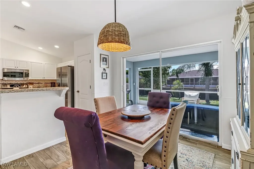6104 Holt Court Fort Myers FL 33905