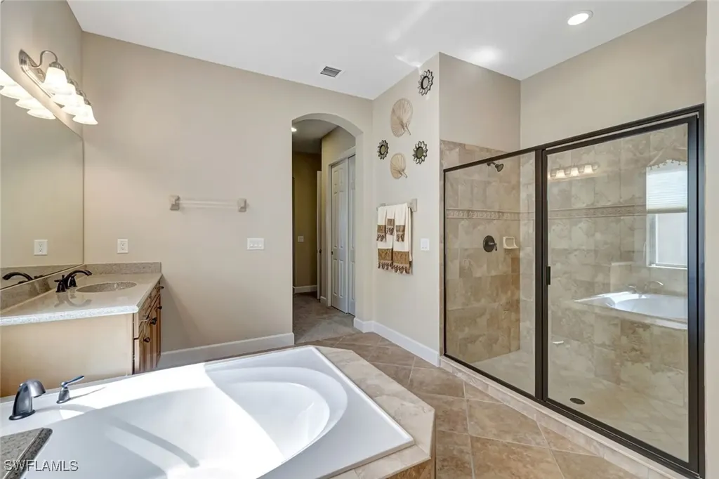 9693 Cobalt Cove Circle Naples FL 34120