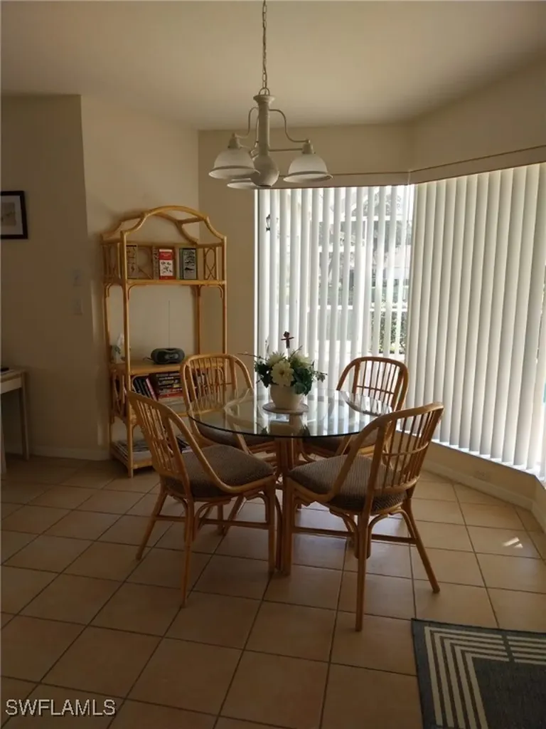 449 Dundee Court Naples FL 34104