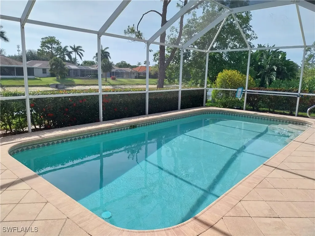 449 Dundee Court Naples FL 34104