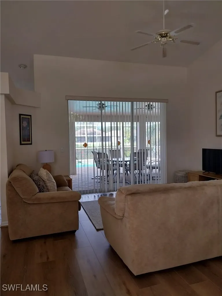 449 Dundee Court Naples FL 34104