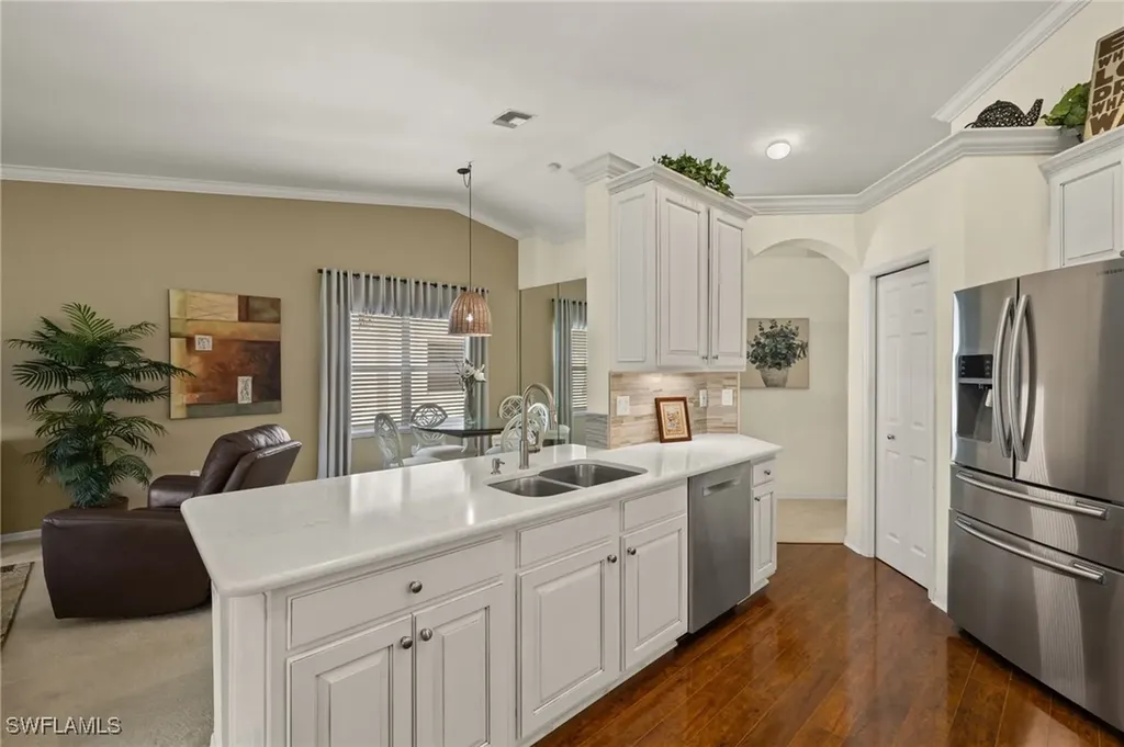 6862 Sterling Greens Drive Naples FL 34104